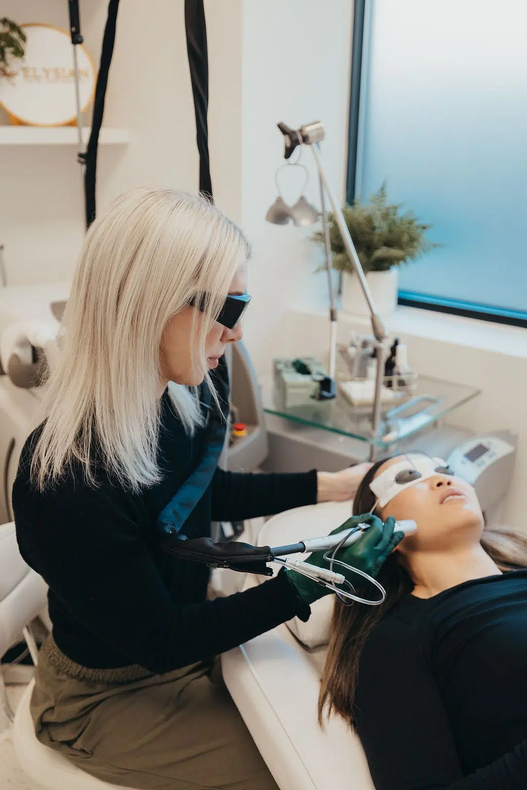 Pigment and broken vessels page (1)